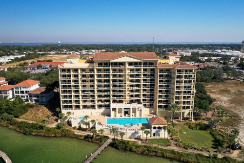 4c-770 Harbor Blvd, Destin, FL, 32541-7508 | Card Image