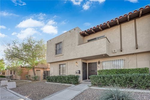 6279 W Washington Ave, Las Vegas, NV, 89107-1309 | Card Image