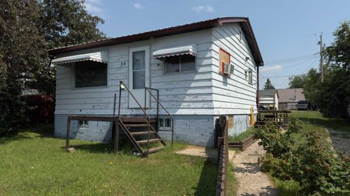 39 Rydberg Street, Hughenden, AB, T0B2E0 | Card Image