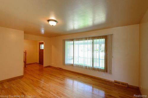 49335 Wear Rd, Sumpter Township, MI, 48111-9354 | Card Image