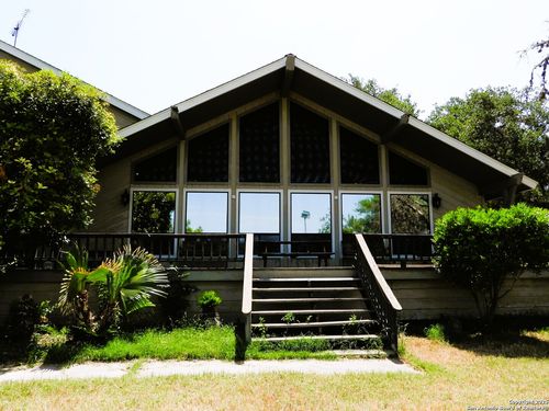 3078 Goat Hill Rd, Lakehills, TX, 78063-6929 | Card Image