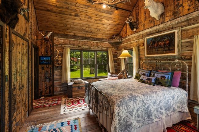 207 Martinez Spring Rd, House other with 4 bedrooms, 5 bathrooms and null parking in Bozeman MT | Image 27