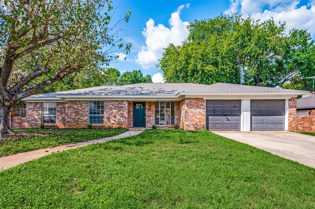Yolanda Dr, Fort Worth, TX 76112