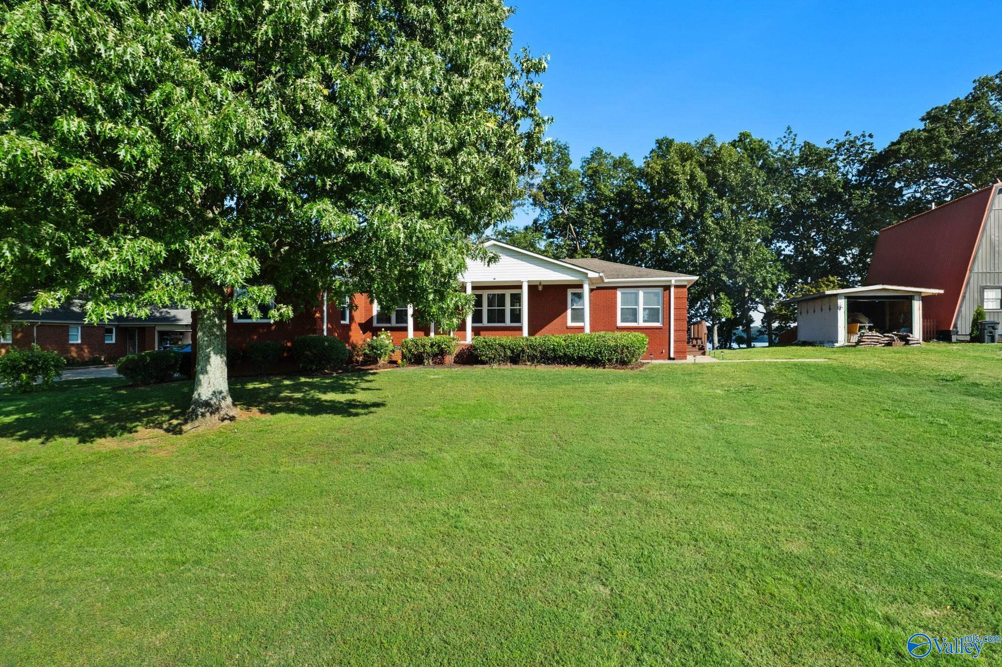 County Road 91 , Rogersville, AL 35652