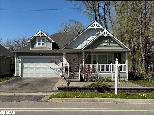 {{alt}} | Card Image