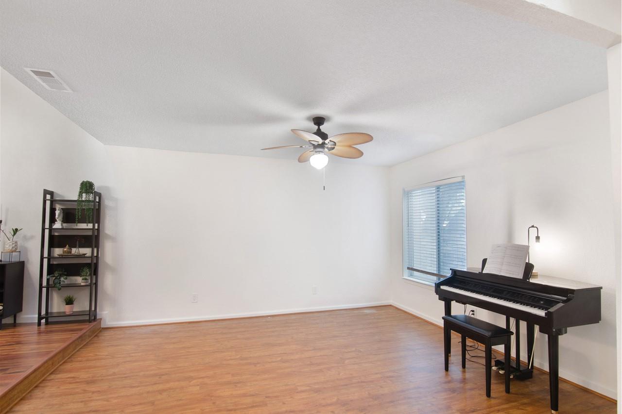 Residential Lease in Houston 4