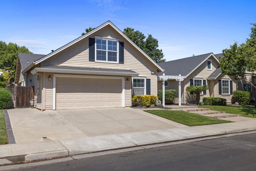 2469 Garazi Street, Tracy, CA, 95304 | Card Image