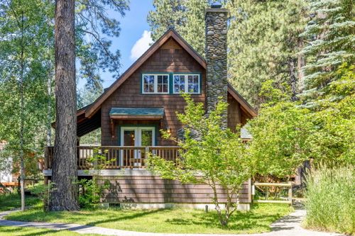 25601 Sw Suttle Sherman Rd, Camp Sherman, OR, 97730-9614 | Card Image