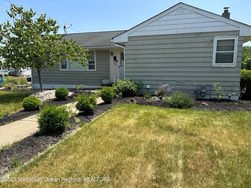 89 Pinegrove Avenue, Franklin Twp, NJ, 08873 | Card Image