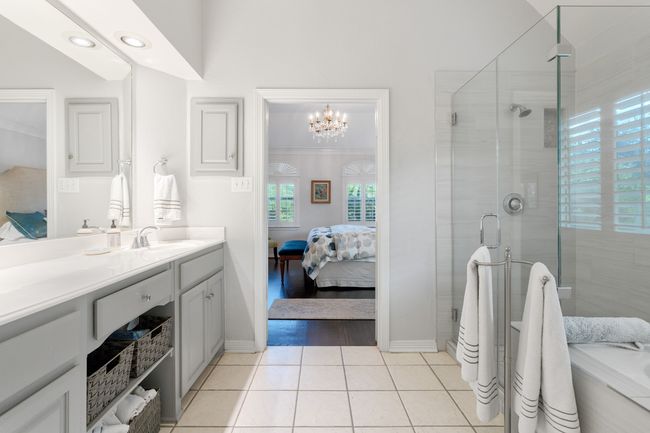 7955 Enclave Way, House other with 4 bedrooms, 3 bathrooms and null parking in Dallas TX | Image 28