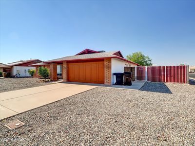 10329 W Griswold Road, House other with 3 bedrooms, 2 bathrooms and null parking in Peoria AZ | Image 3