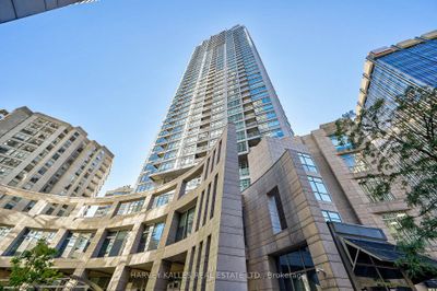 1612 - 2181 Yonge St, Condo with 1 bedrooms, 1 bathrooms and 1 parking in Toronto ON | Image 1