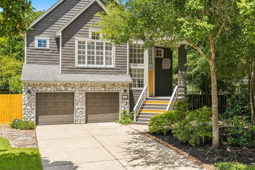 11 Winter Wheat Pl, The Woodlands, TX, 77381-4351 | Card Image