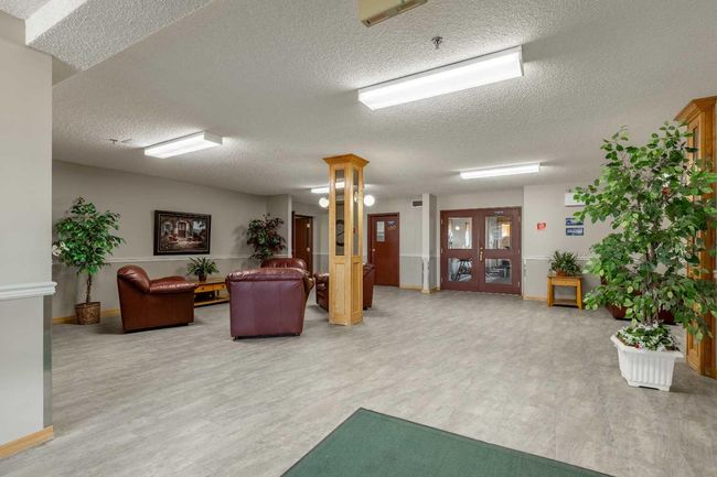 321 - 20 3 St S, Condo with 2 bedrooms, 2 bathrooms and 1 parking in Lethbridge AB | Image 9