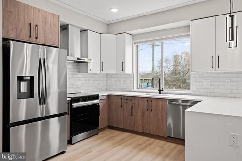 1413 N 8th Street, PHILADELPHIA, PA, 19122 | Card Image