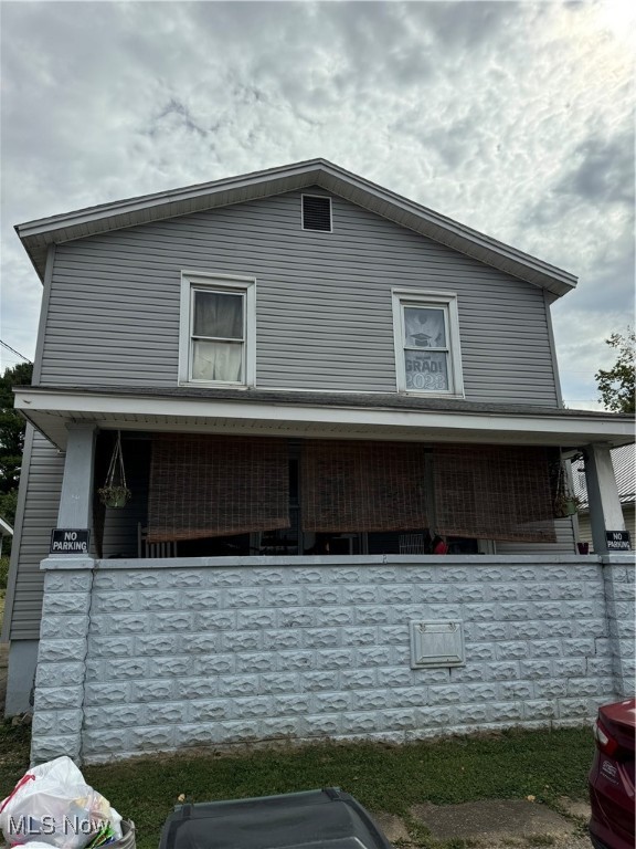 Wilson Ave, Coshocton, OH 43812