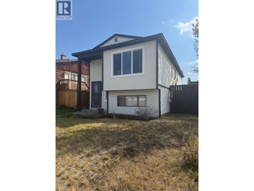 2200 Kokanee Dr N, Cranbrook, BC, V1C5X6 | Card Image