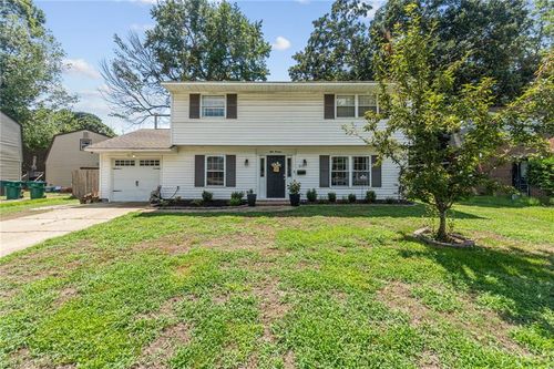 819 Olive Dr, Newport News, VA, 23601-1415 | Card Image