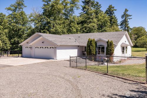 1440 Allyn Ln, Oak Harbor, WA, 98277-7305 | Card Image