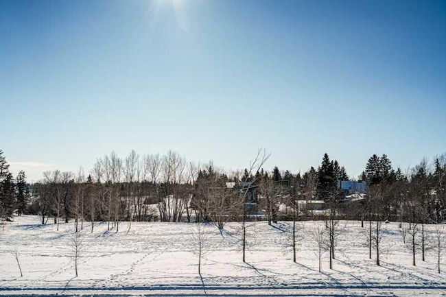 1534 38 Ave Sw, Home with 4 bedrooms, 4 bathrooms and 3 parking in Calgary AB | Image 24