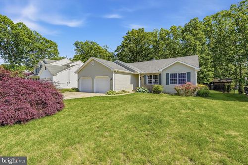 961 Buccaneer Lane, Manahawkin, NJ, 08050 | Card Image