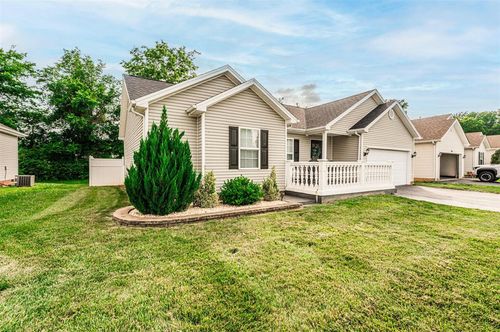 621 Sagittarius Ave, Bowling Green, KY, 42101-5376 | Card Image