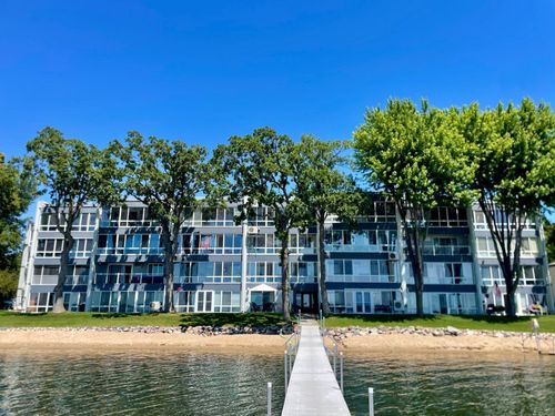 apt-207-315 Park Lake Blvd, Detroit Lakes, MN, 56501-4421 | Card Image