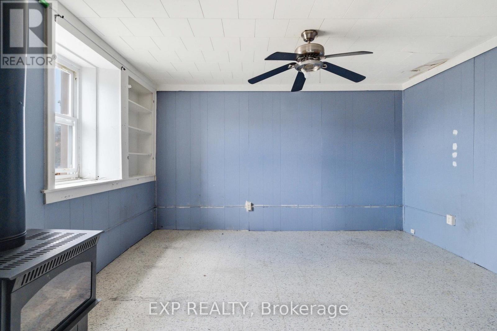Residential Lease in Norfolk (Simcoe) 5