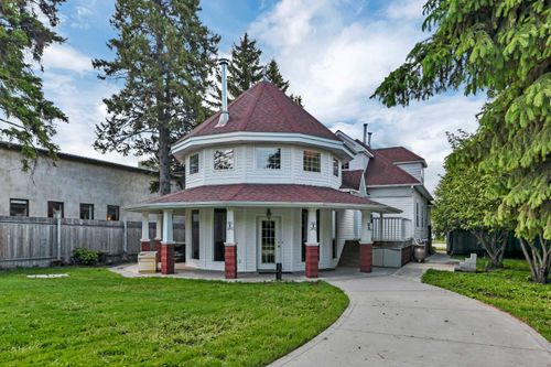 5406 50 Ave, Lacombe, AB, T4L1N5 | Card Image