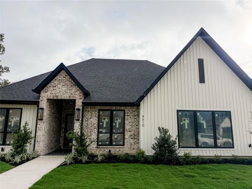 4610 Sawgrass Dr, College Station, TX, 77845-3300 | Card Image