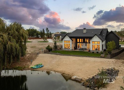 6284 Salmon Falls Ln, Star, ID, 83669-4502 | Card Image