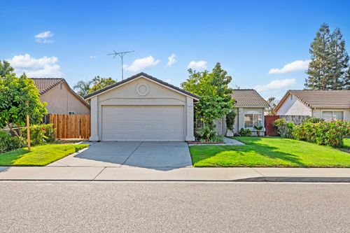 350 Shalako Dr, Oakdale, CA, 95361-9684 | Card Image