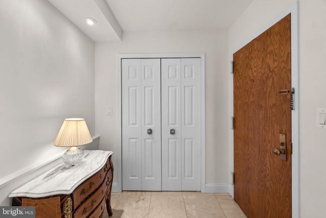APT-1512 - 1800 Old Meadow Rd, Condo with 3 bedrooms, 4 bathrooms and null parking in MCLEAN VA | Image 45