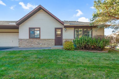 11631 88th Ave N, Maple Grove, MN, 55369-4579 | Card Image