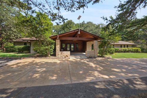 2485 County Road 852, Mckinney, TX, 75071-6899 | Card Image