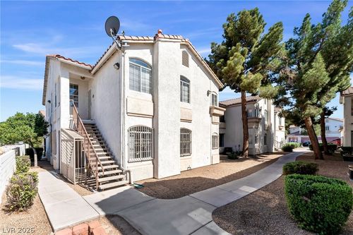 227-1300 S Arlington St, Las Vegas, NV, 89104-5855 | Card Image