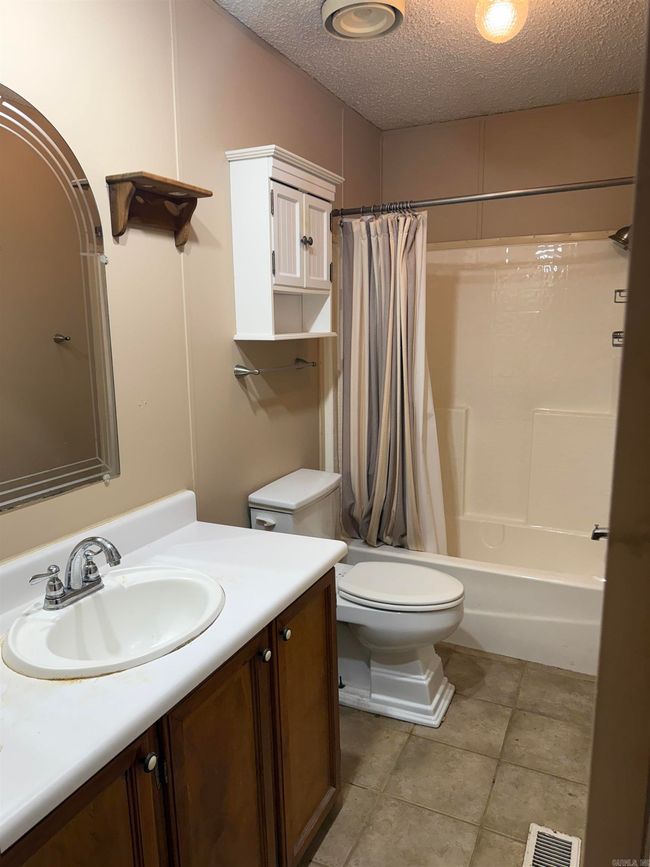 32 Rolling Creek Cir, House other with 4 bedrooms, 3 bathrooms and null parking in Conway AR | Image 12