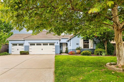 9008 Clarissa Drive, Orangevale, CA, 95662 | Card Image