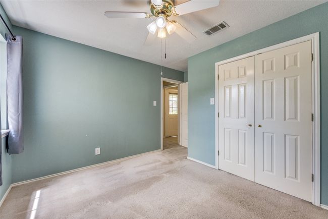 715 Mockingbird St, House other with 3 bedrooms, 2 bathrooms and null parking in Bonham TX | Image 17