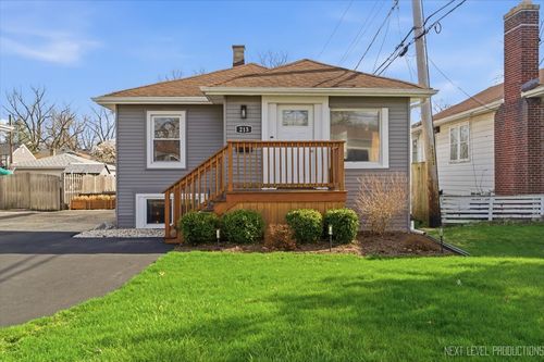 213 W School St, Villa Park, IL, 60181-2545 | Card Image