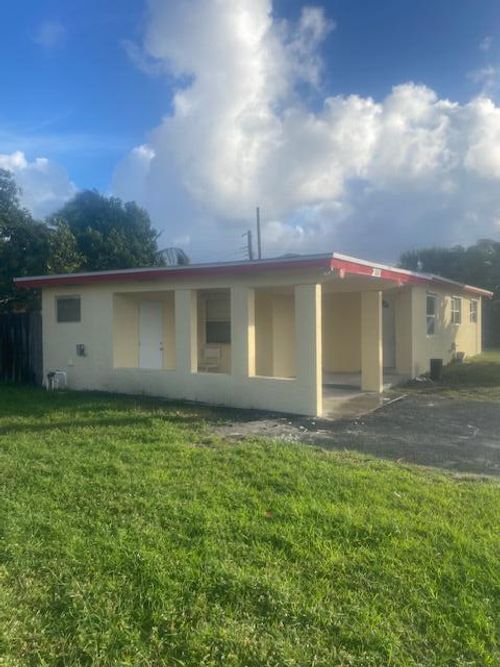 201 Ne 14th Ave Avenue, Boynton Beach, FL, 33435 | Card Image