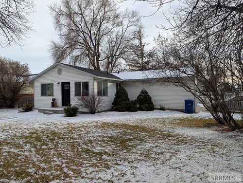 25 W 1st S, Sugar City, ID, 83448 | Card Image