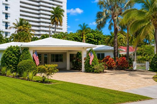 2200 Ne 32nd Ave, Fort Lauderdale, FL, 33305-1860 | Card Image