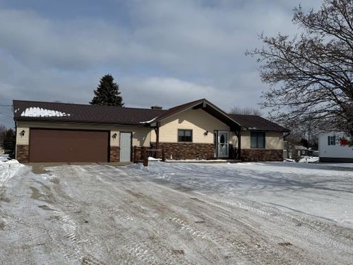 N5680 W Channel Drive, WASHINGTON, WI, 54166 | Card Image