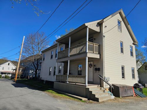 12 Willow Ct, Keene, NH, 03431-4256 | Card Image