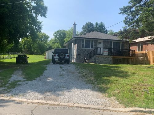 {{alt}} | Card Image