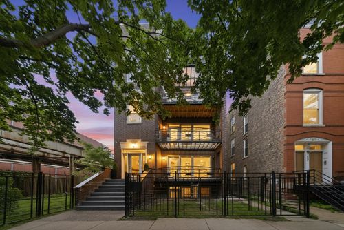 1r-308 W Evergreen Ave, Chicago, IL, 60610-1883 | Card Image