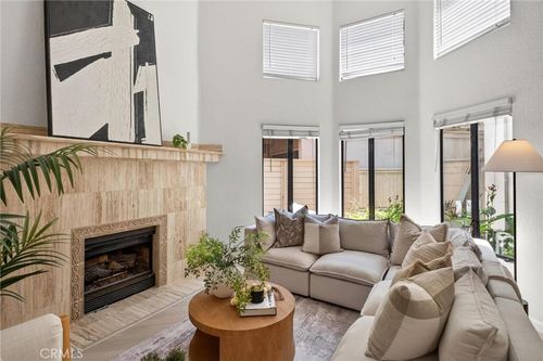 3-324 N North Francisca Avenue, Redondo Beach, CA, 90277 | Card Image