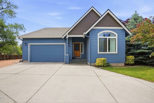 3279 Ne Jonahs Ct, Bend, OR, 97701-1595 | Card Image