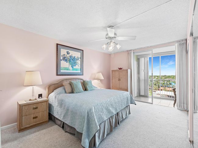 APT-928D - 3310 S Ocean Blvd, Condo with 1 bedrooms, 2 bathrooms and null parking in Highland Beach FL | Image 15